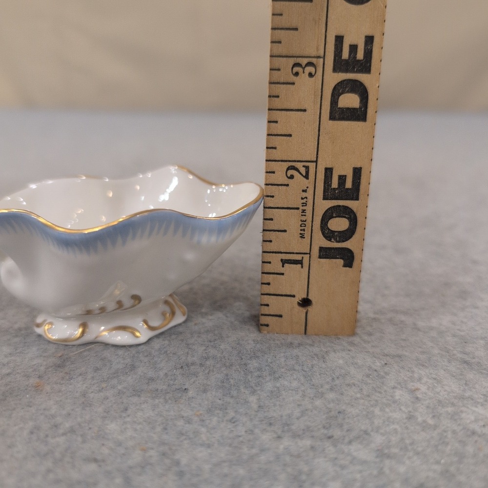 VA Portugal Miniature Porcelain Gravy Boat White Blue Gold Gilt Trim VG+ - Picture 5 of 6